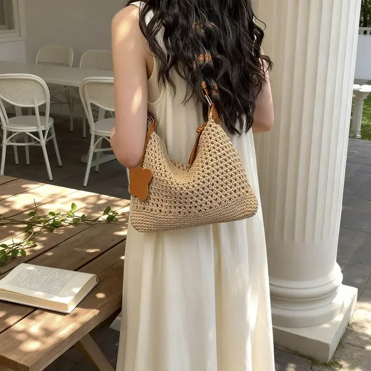 

Элитная льняная тканая сумка-кроссбоди 2026 года: универсальная повседневная сумка в стиле пляжного отдыха