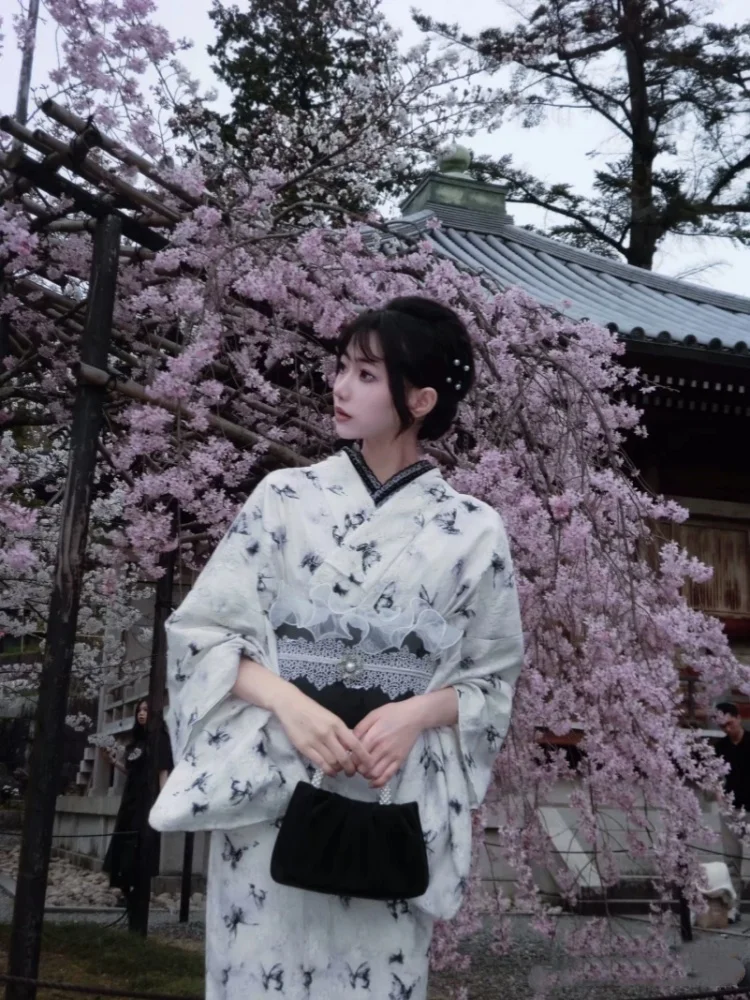 

Women's Japanese Kimono Dress Lace Small Pattern Traditional Travel Photography Clothing with Ink Butterfly Composite Fabric