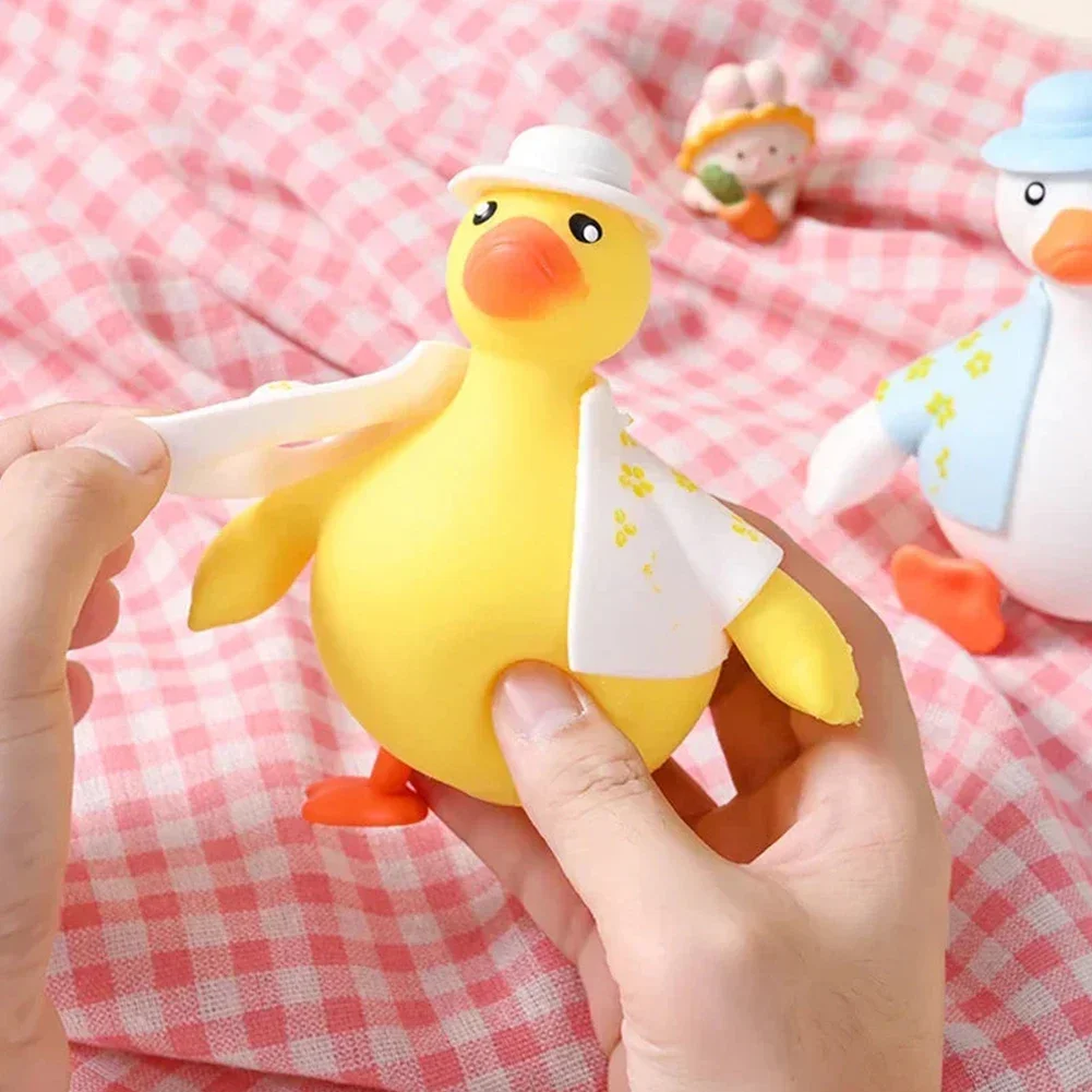 Stress Relief Toys Dress Up Duck Children's Toys Cute Reboundable Duck Dress-Up And De-Stressing Duck Fidget Toys Squeeze Gifts