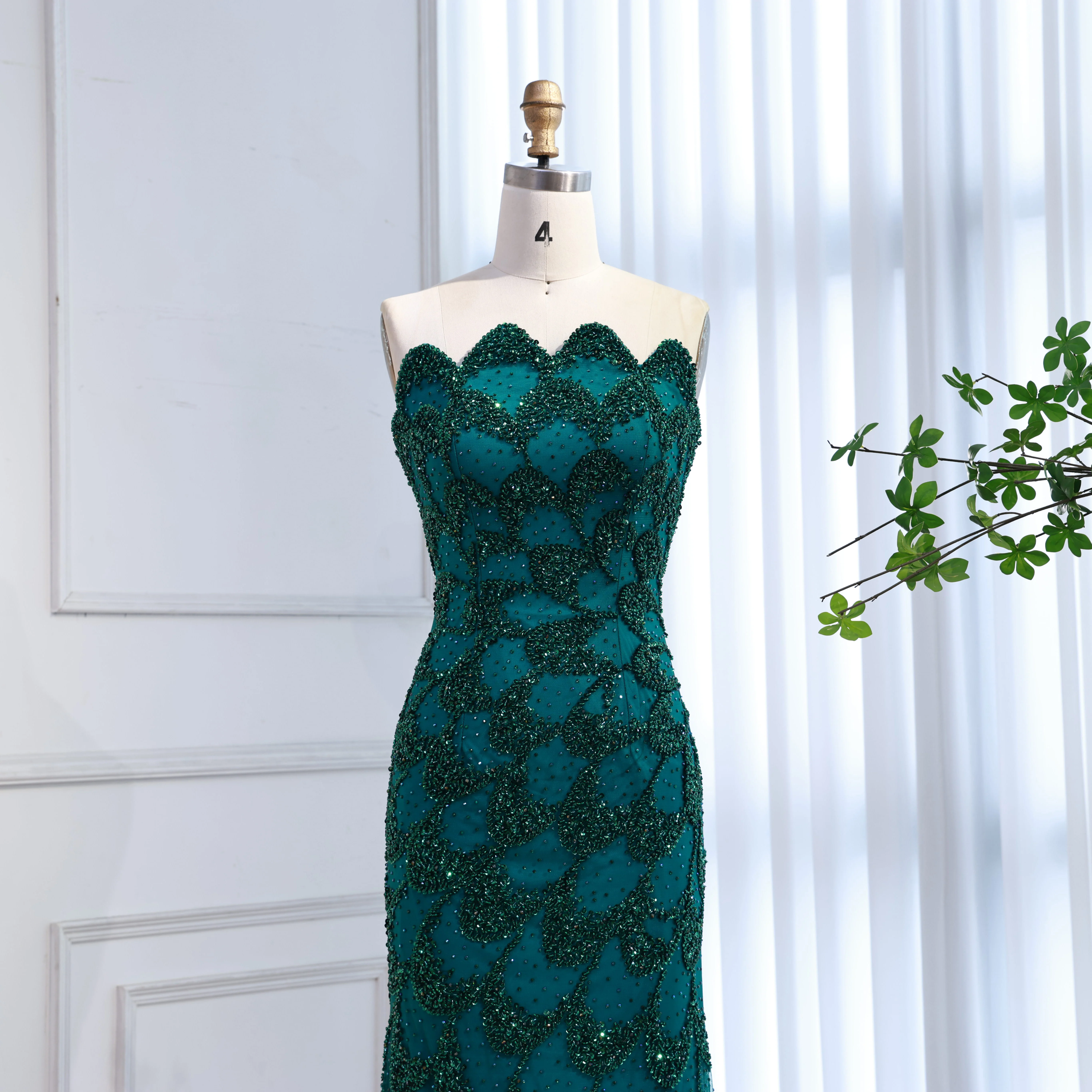 فستان سهرة بحورية البحر بدون حمالات باللون الأخضر الزمردي من SERENE HILL 2026 فستان حفلات الزفاف الرسمي العربي المذهل GLA73117 مخصص #3