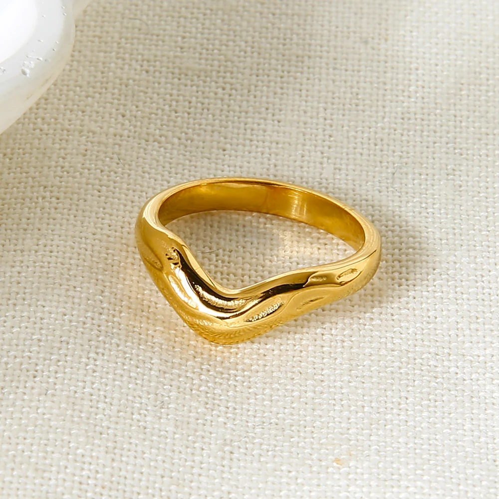 New 18K Gold Plated Stainless Steel Wave Stacking Rings Irregular Hammered Bands Trendy Texture Rings for Women