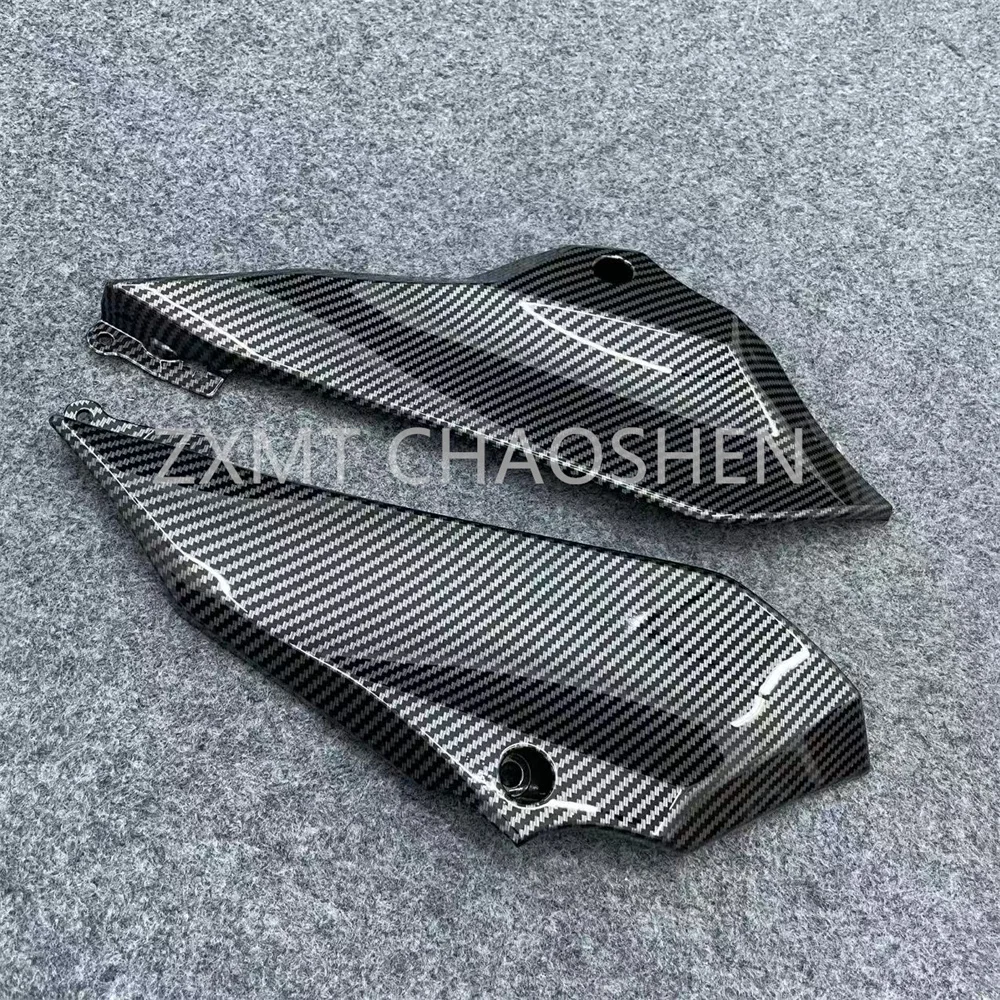 

ABS motorcycle fairings are suitable for Z500 fuel tank side plates and fuel tank side plates 2024 2025 24-25 carbon fiber paint