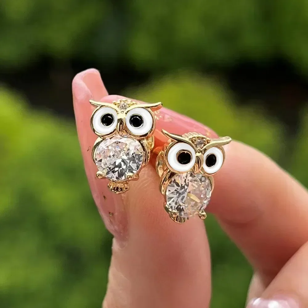 2024 New Cute Inlaid Zircon Owl Earrings Small and Exquisite Animal Creativity Advanced Women's Allergy Jewelry