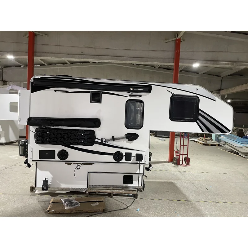 Top Quality Slide on Style Truck Pickup Hardtop Camper With Slide Out Kitchen and Interior Toilet for Pick up Truck Use
