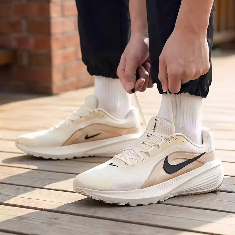 Nike new style running shoes, thick-soled sports shoes, breathable mesh shoes, shock-absorbing men's shoes IB1895-106