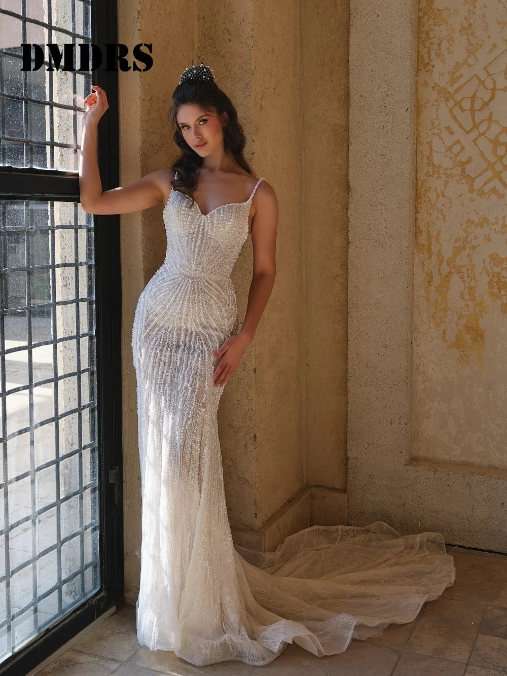 

Sexy Spaghetti-Strap Wedding Dresses Elegant Sleeveless Bridal Gowns Luxury Pearl A-Line Floor-Length Wedding Gowns Vestidos De