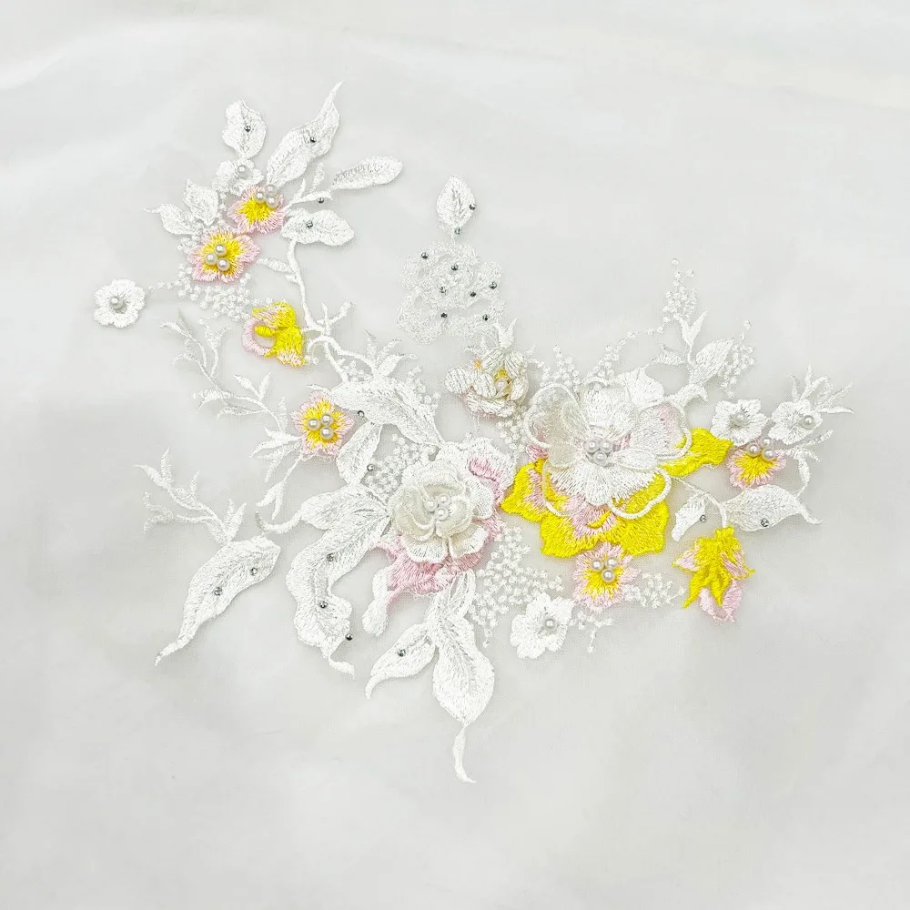 3D Flowers 3D Embroidered Patches Flower Lace Colorful Sequined Sewing On Patches Multi-functional Elegant Beaded Lace Applique