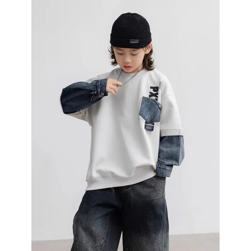 

2025 Boys Fake Two-piece Sweater Spring and Autumn New Children's Splicing Denim T-shirt Boys Handsome Casual Long-sleeved Top