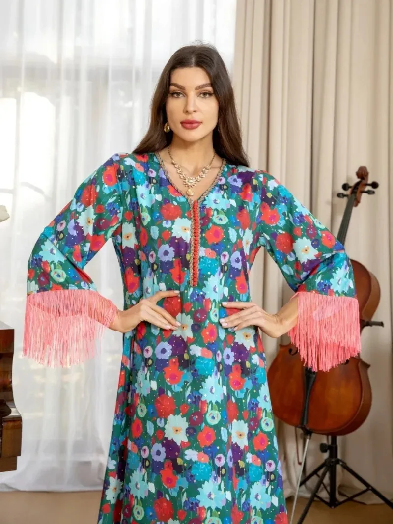 

Summer Elegant Muslim Women Long Sleeve V-neck Polyester Printing Long Maxi Dress Outfits Kaftan Mulsim Abaya Dress Robes