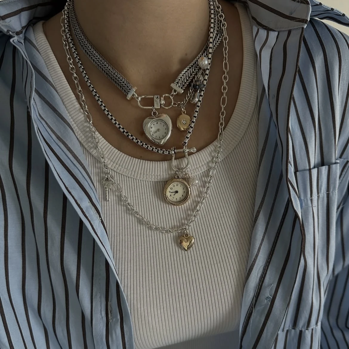 

Vintage Multi-Layer Chain Necklace with Clock Heart Pendant Silver Gold Color Mixed Gothic Punk Choker Jewelry for Women
