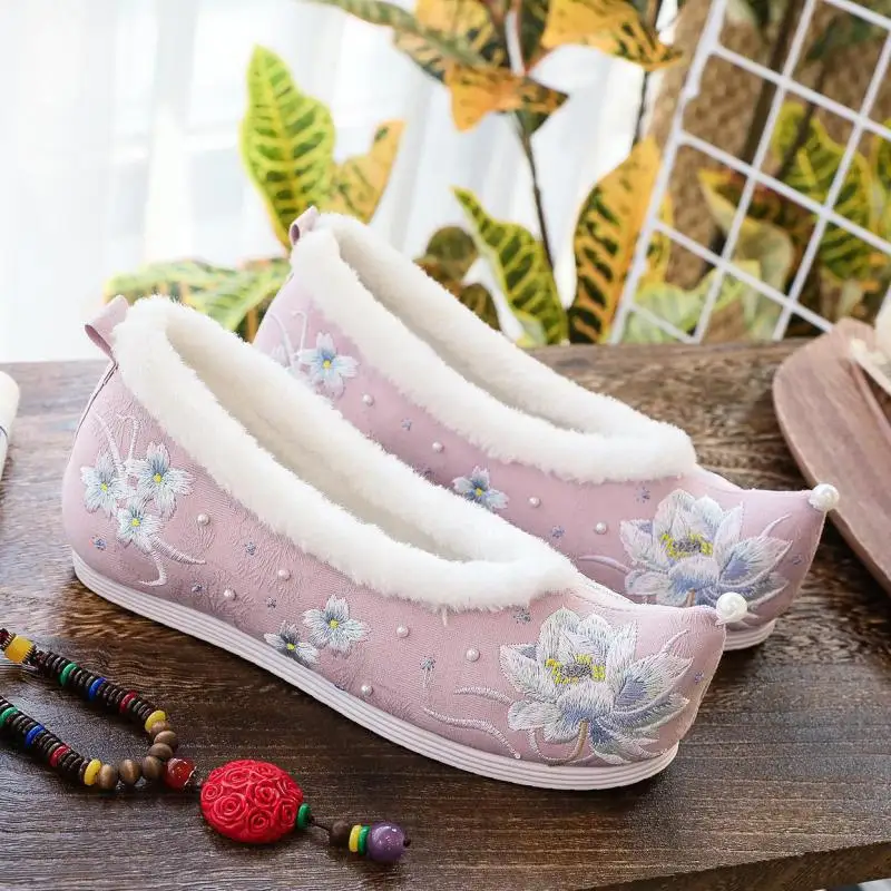 35-41 Women Flat Embroidery Shoes Spring Autumn Female Loafers Mujer Lotus Chinese Style Slip-On Casual Breathable Sneakers Y28