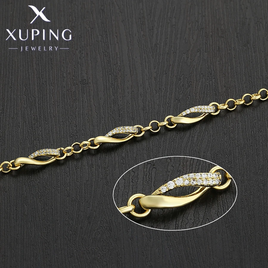 Xuping Jewelry New Arrival Trendy Charm Chain Shaped Fashion Copper Alloy Light Gold Color Bracelet for Women Gift X000772412