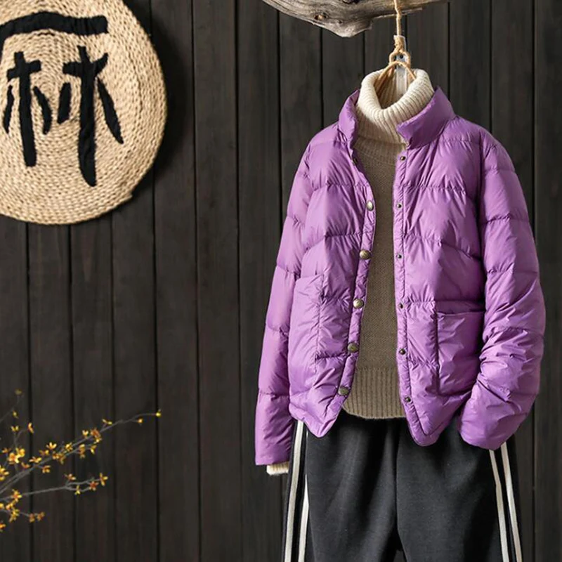 الربيع بطة أسفل معطف المرأة خفيفة للغاية رقيقة قصيرة سترة منتفخة الشتاء ضئيلة جيب سترات