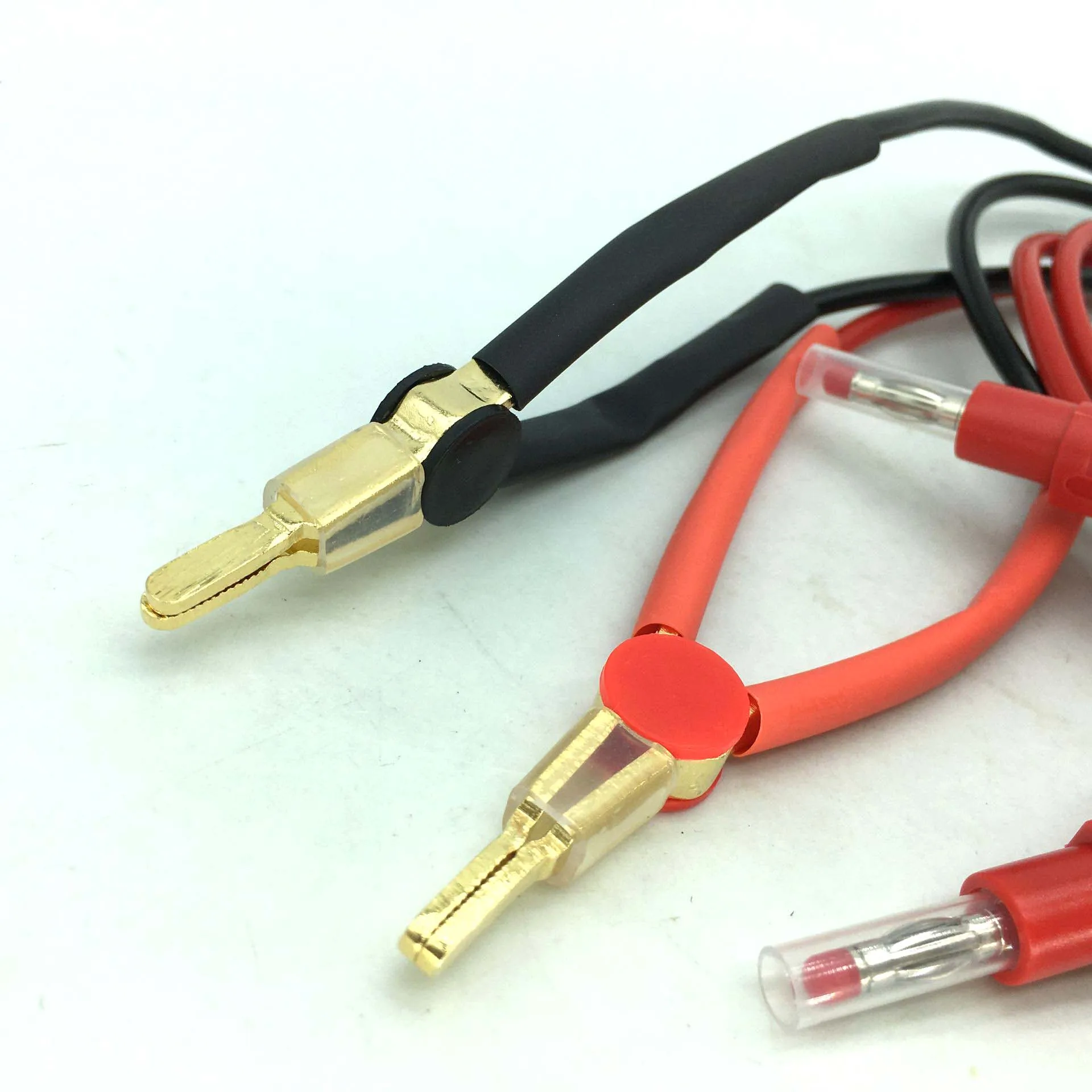 

10A Copper Gold Plate kelvin Clip To Insulated Stackable 4mm Banana Plug 150Cm 14AWG soft Test Cable Alligator Clip Connectors