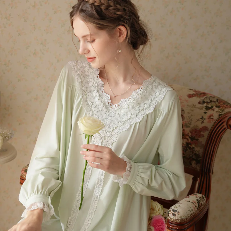 Victorian Cotton Night Dress Women Autumn White Long Peignoir Large Size Vintage Robe Gown Romantic Nightgown Princess Sleepwear