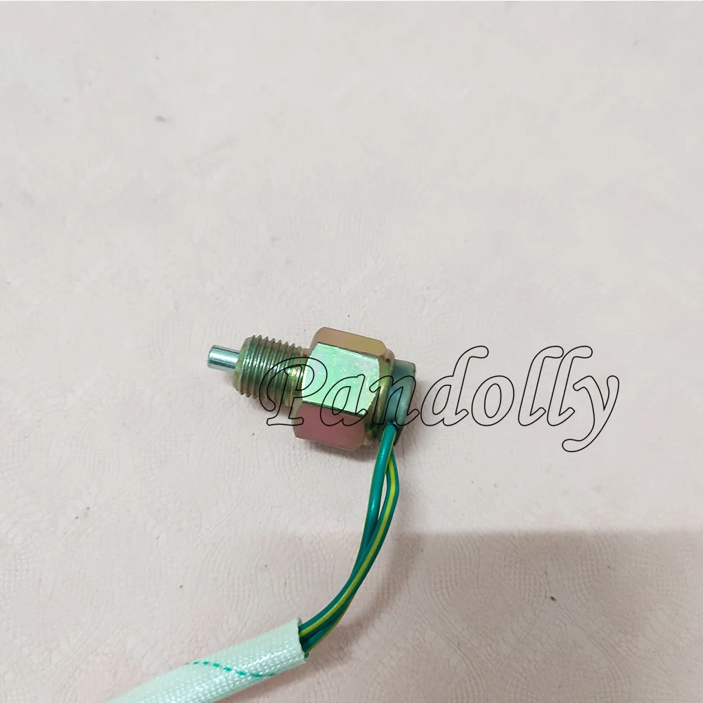 MB811554 T/F Gearshift 4WD Lamp Switch for Mitsubishi PAJERO MONTERO II Challenger Nativa Triton L200 4D56 4M40 MB811555 view 4
