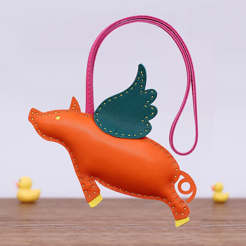 

2025 DIMY Little Flying Pig Pendant Women's Handmade Leather Bag Hanging Decoration Car Rearview Mirror Pendant Men