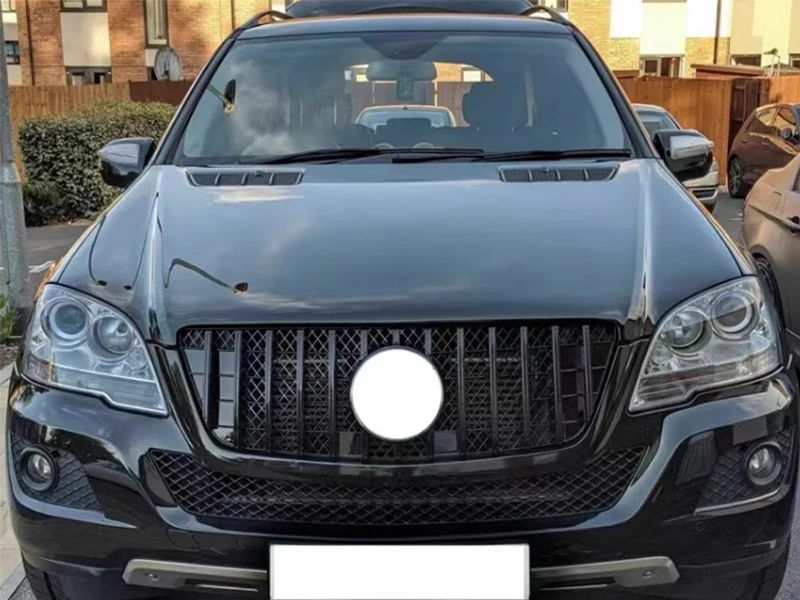 Kratka wyścigowa osłony przednia maska samochodu Mercedes Benz ML klasa W164 ML350 ML450 ML500 ML550 2009-2012 Grille w stylu GT