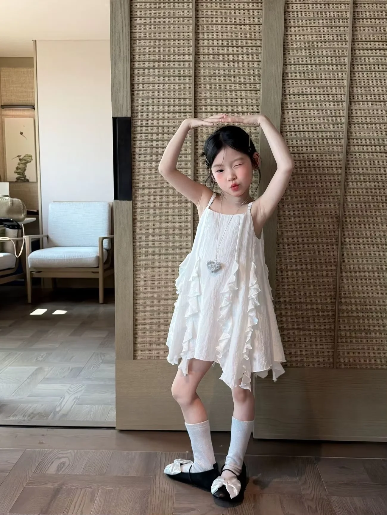 

Children's Strap Dress Summer 2026 New Teen Girl Sweet Lace Long White Dress 100-160CM