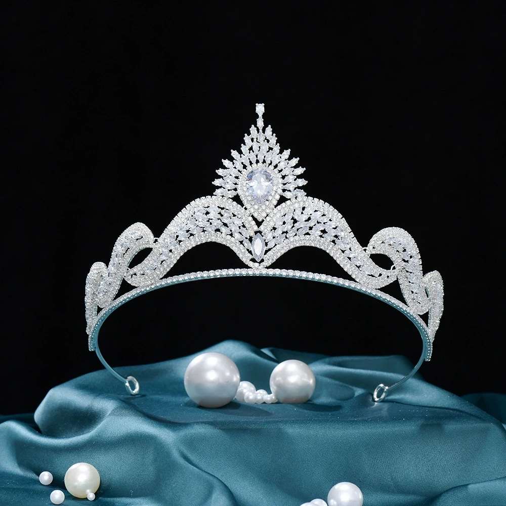 Princess Wave Style Baroque Zircon Crown Hair Accessory Wedding Party Headpiece for Photography Party Birthday