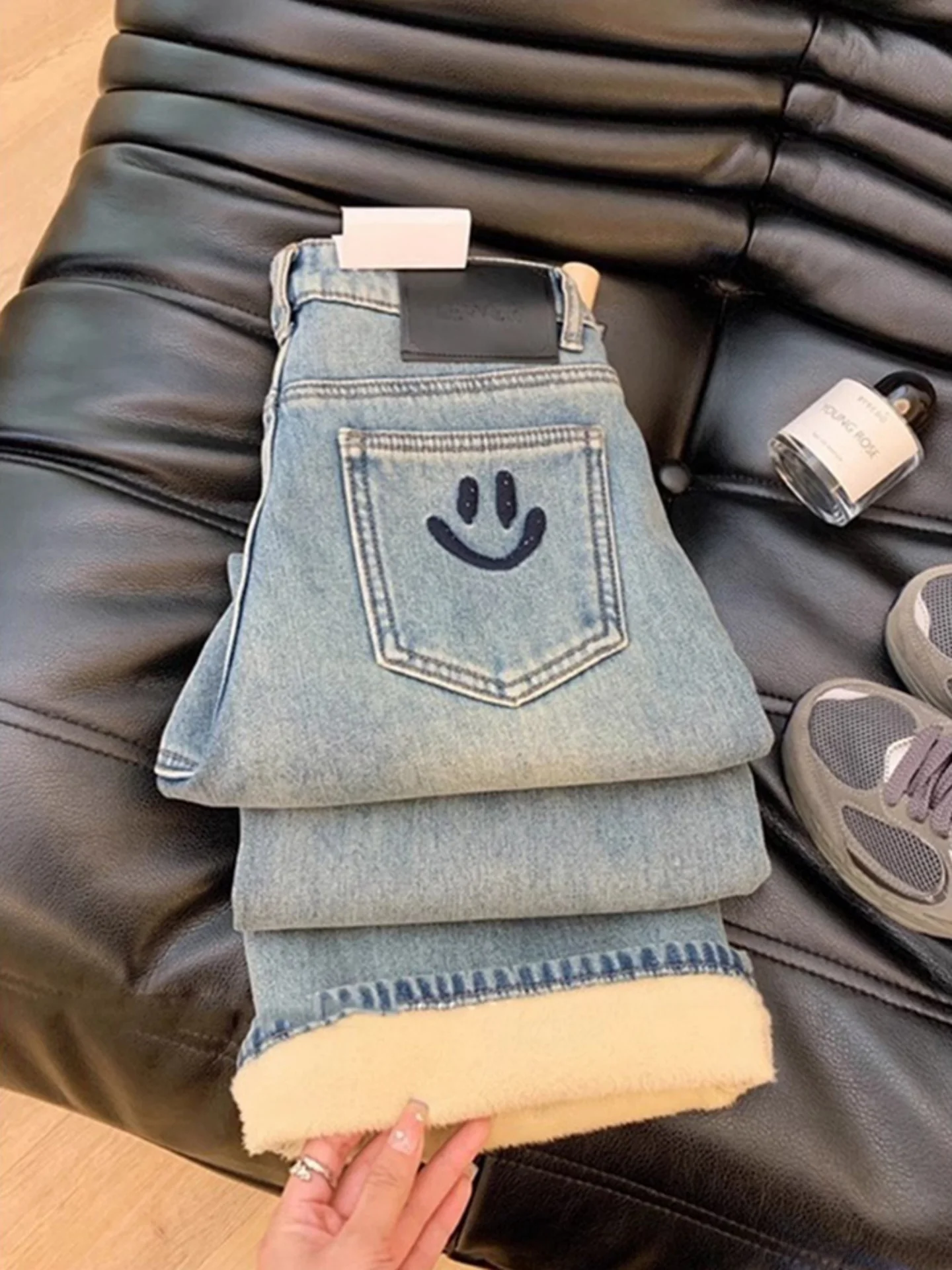 

High Waist Flared Jeans Women's Winter Fashion plus Size Fleece Lined Straight Leg Jeans Face Wide Leg Pants