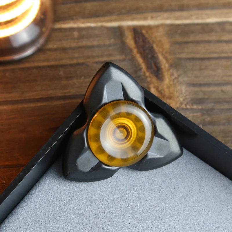 Drei-blatt Hand Spinner Finger Spinner Fingertip Gyroskop Büro Stress Relief Spielzeug Fidget Spinner Desktop Spielzeug Erwachsene Geschenke