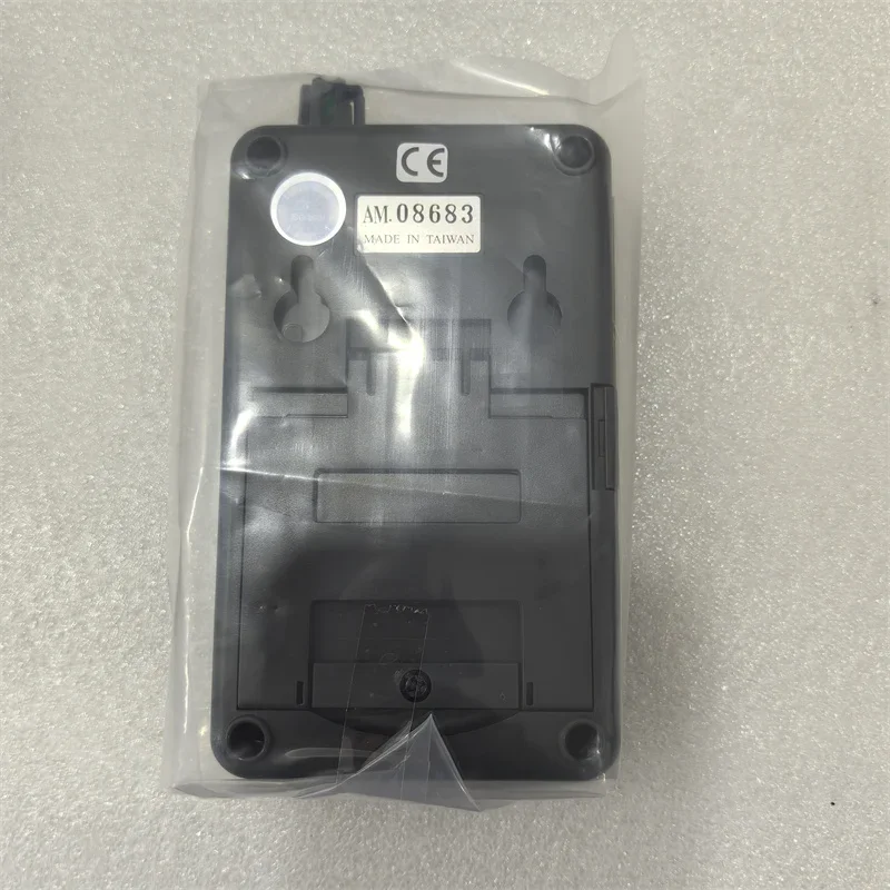 Hot Selling Lutron Digital Electronic Humidity Temperature Barometer  MHB-382SD