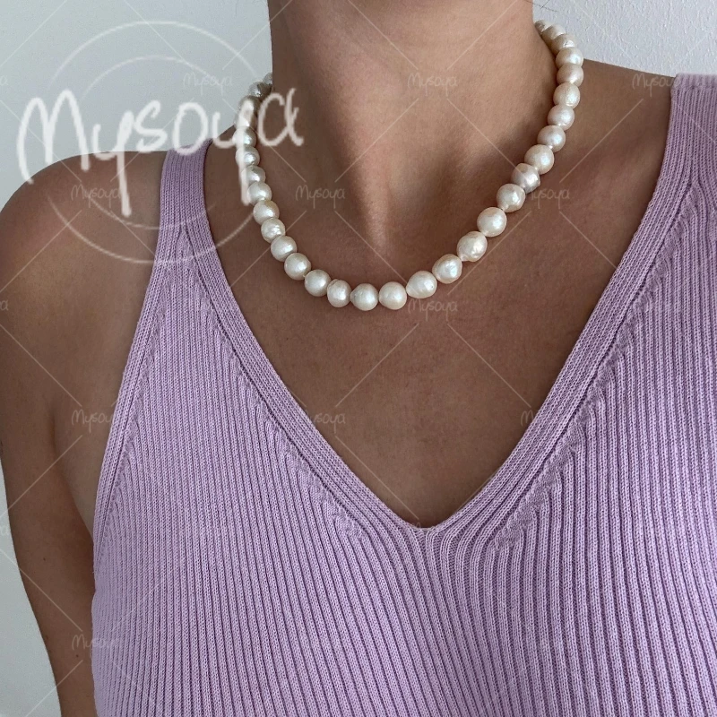 

MYSOYA 10-11mm Large White Baroque Pearl Necklace for Mom/Wife, Suitable for Wedding/Dinner/Mother's Day Gift A0498