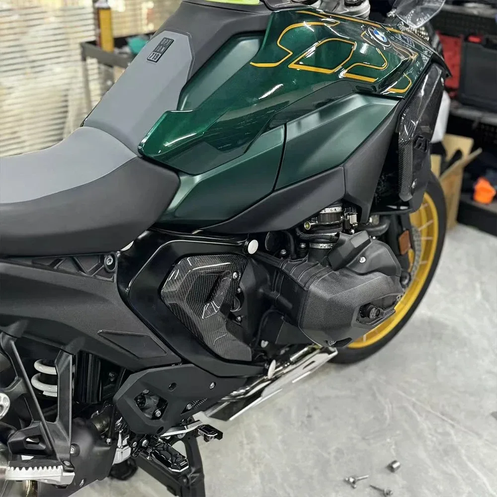 ل BMW R1300GS / R 1300 GS / 2024-2025 3K 100% ألياف الكربون لوحات جانبية Fairings دراجة نارية الملحقات