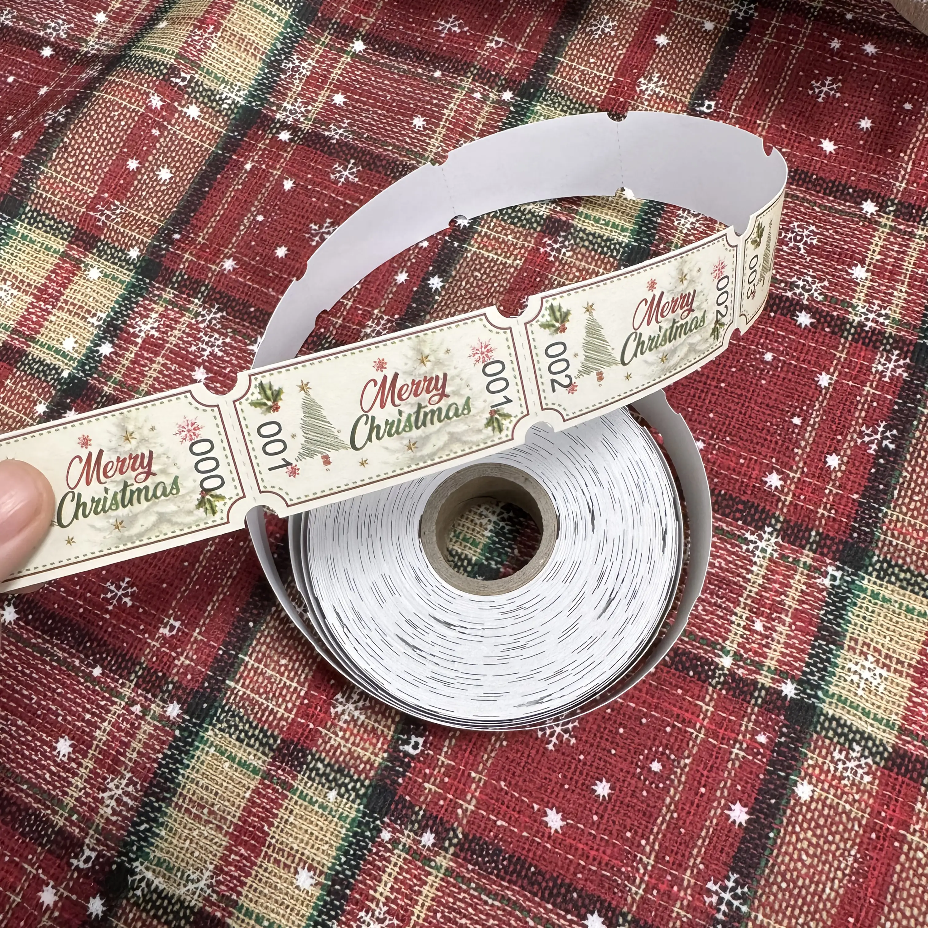 500pcs Merry Christmas Roll Raffle Tickets - Heavy-Duty Sequential Numbered Carnival Party Tickets with Golden Star Borders