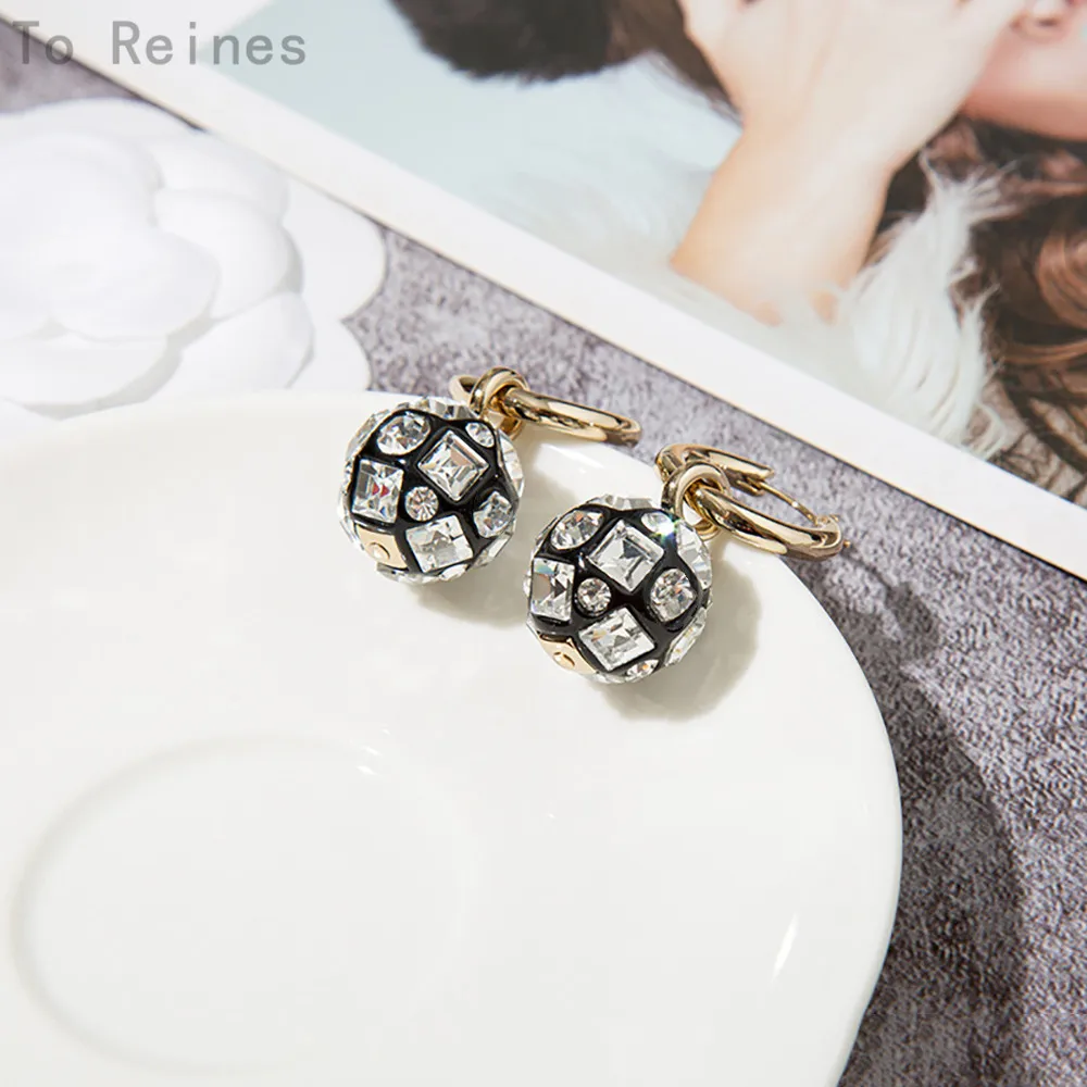 To Reines New Fashion Luxury Women's Jewelry Cubic Diamond Acrylic Ball Pendientes Earings European Party Birthday Gift