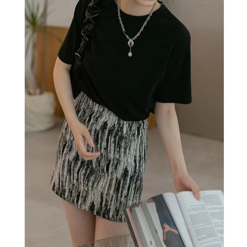 Falda de tinta con pintura al óleo para mujer, falda acampanada Retro de cintura alta, falda que cubre la cadera, Falda corta, novedad de 2025