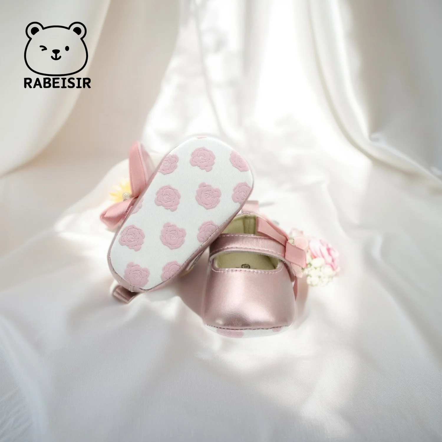 Sapatos de princesa para meninas de 0 a 18 meses, sapatos de caminhada para bebês, sola macia, sapato único versátil e moderno