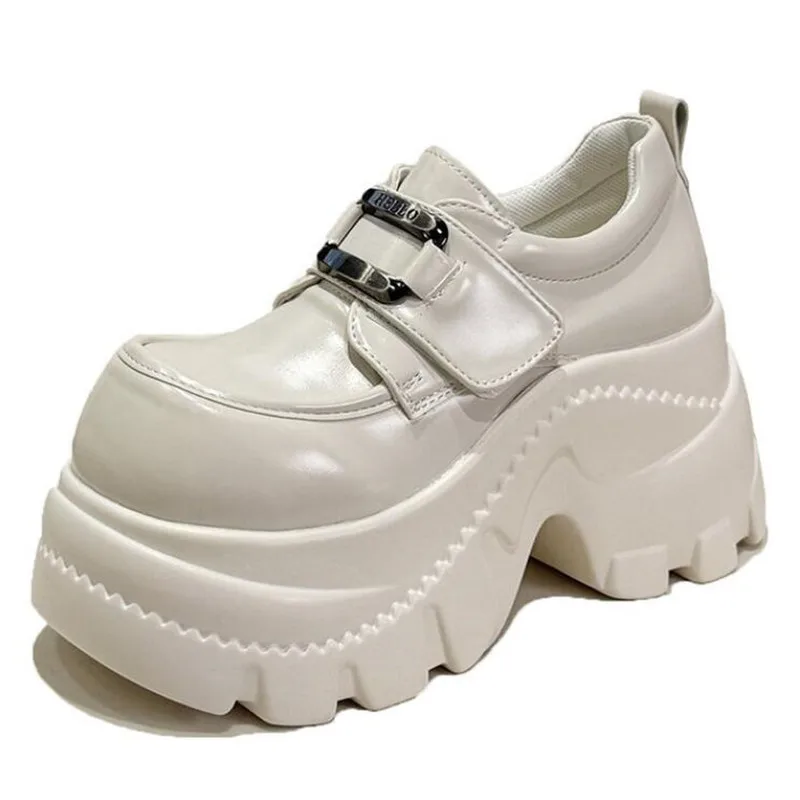 

Новые женские лоферы на платформе 2026 года, кожаные туфли на массивной подошве, весенние трендовые повседневные готические удобные туфли для женщин