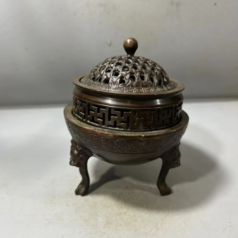 Alloy Bronze Three-Layer Lion-Feet with Cloud Pattern, Home Tea Ceremony Sandalwood Incense Burner, Decorative Or