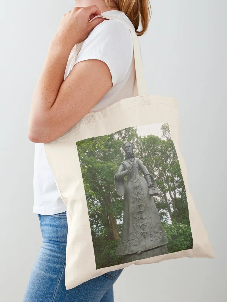 Statue of Mary Queen of Scots at Linlithgow Place, Scotland Tote Bag canvas tote bags reusable shopping bag Canvas Tote Bag