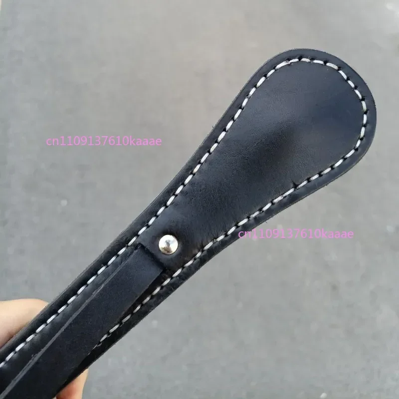 

Classic Boston Leather Racket Multi-function Self-defense Cowhide Contains Lead Block Portable Tactical Tool