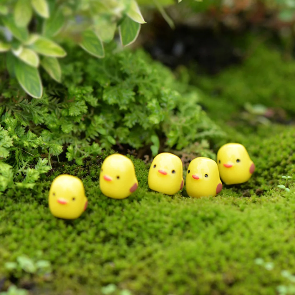 

20pcs Little Yellow Chicken nament Adorable Mini Figurines Decorative Baby Chicks Small Animals Statue PVC Reusable