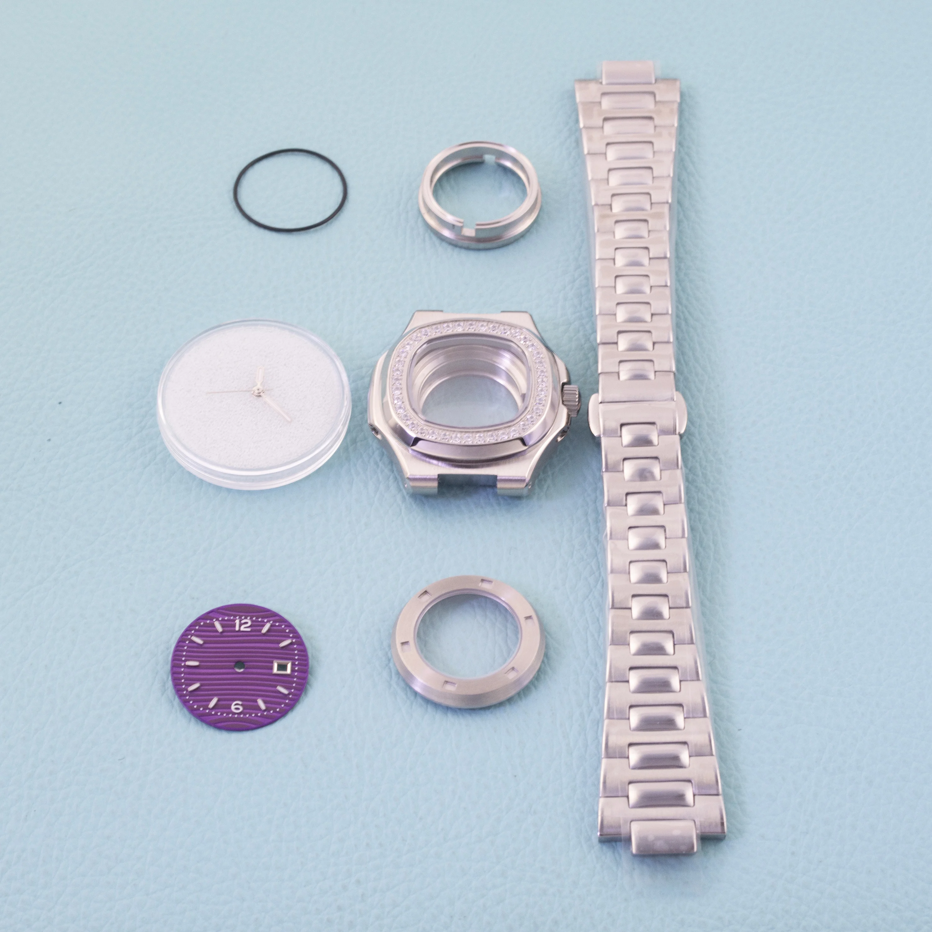 

NH05 Case Strap Dial Hands Diamonds Watch Case Sapphire Glass Stainless Steel Watchcase for Nautilus NH05 Movement