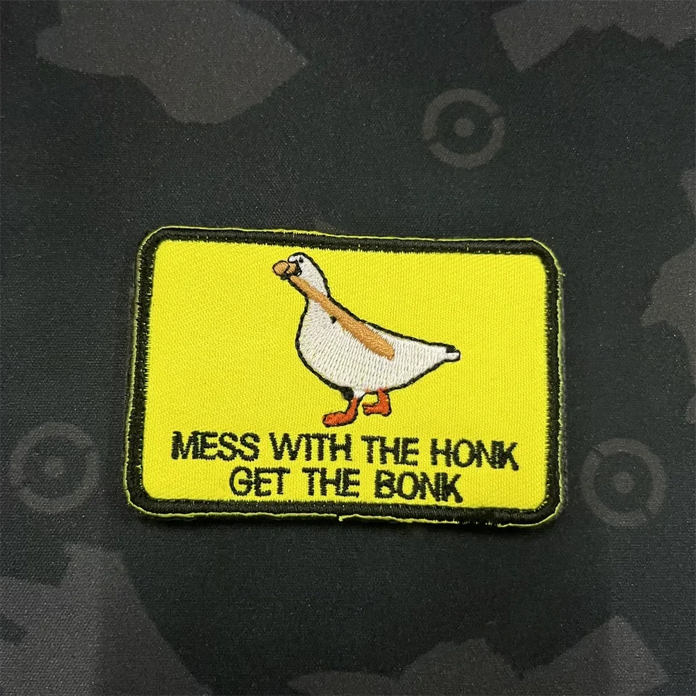 Mess with The Honk Get The Bonk Funny Morale Badge Yellow Duck Embroidered Hook&Loop Patches Tactical Backpack Stickers