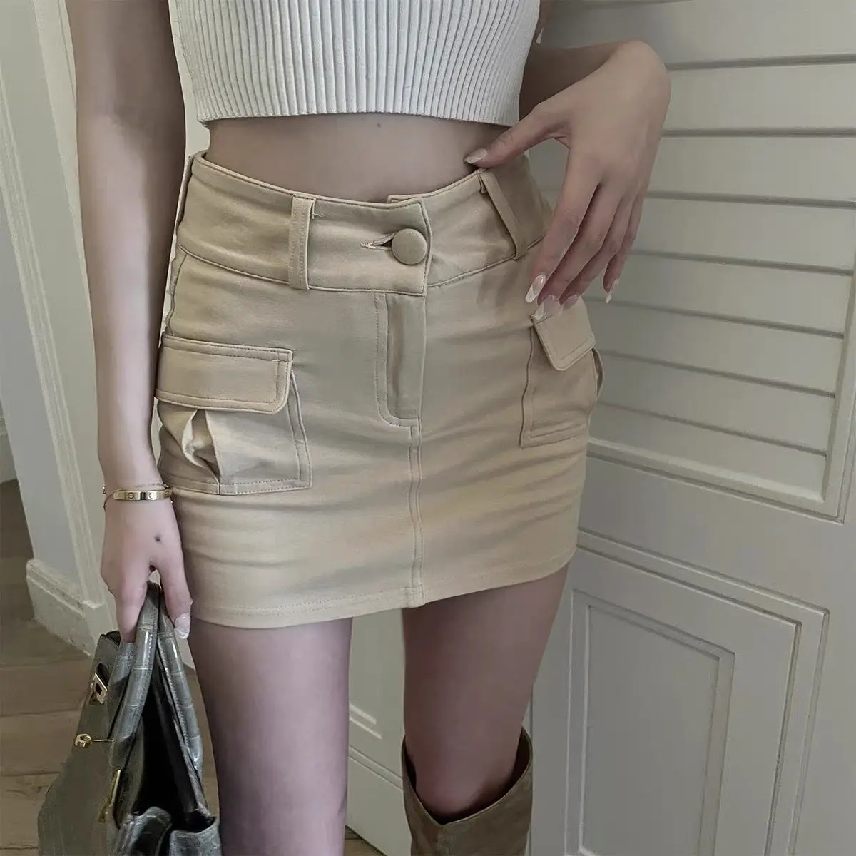 

STSVZORR Summer New Vintage Halfskirt Women's High Waist Workwear Pocket Wrapped Hip Beige Short Skirt