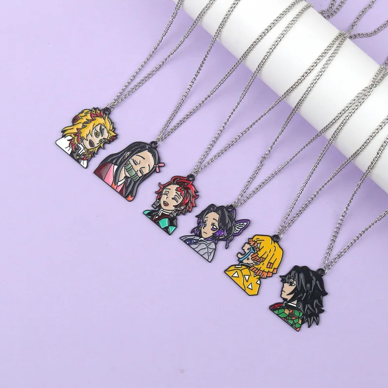 

Аниме Demon Slayer аксессуар для косплея Kimetsu No Yaiba кулон ожерелье Танджиро Камадо аэрозольная краска масляная капля сплава очаровательные ювелирные изделия