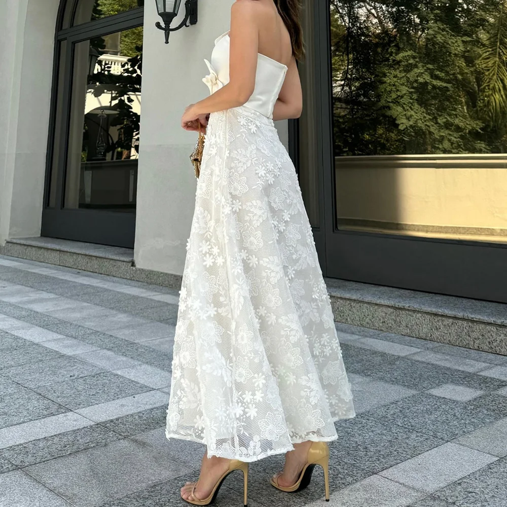 Customized Modern Strapless Flowers Embroidery Satin Evening Dress Temperament Sleeveless Photo Color Pleats Vestido De Festa