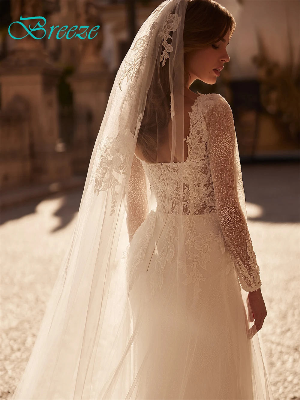 فستان زفاف أنيق من الأورجانزا الأبيض مخصص مثير على شكل قلب وأكمام طويلة فستان زفاف بوهو مستقيم ذيل محكمة رداء de mariée