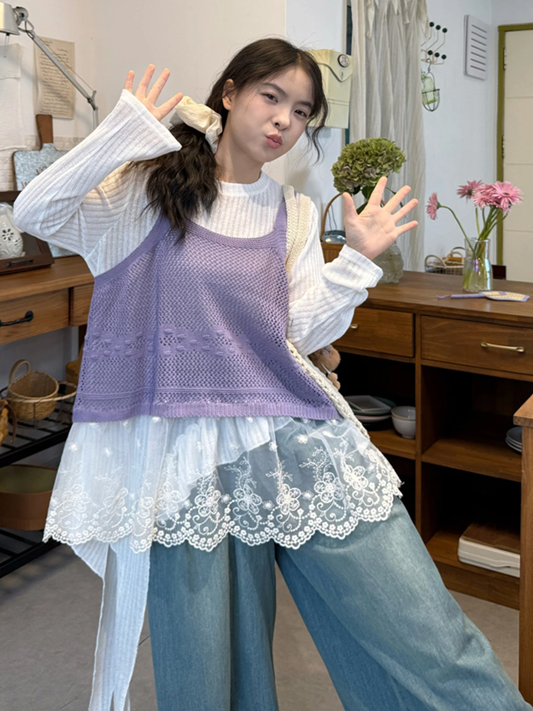 

plus Size Women's Korean Sle Floral Lace Knitted Crop Top And High Waist Jeans Tee Piece Set for Spring Casual Wear