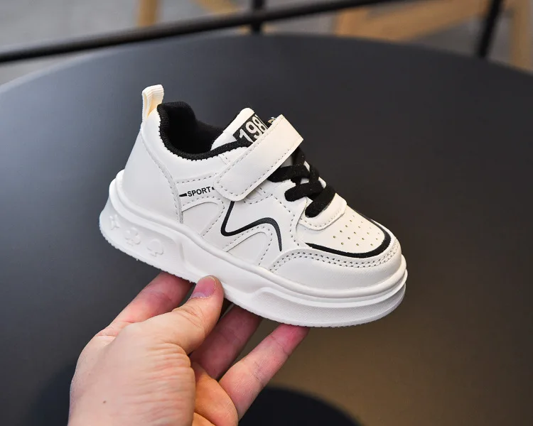2026 Kinder-Sneaker: Modisches Design, Weiß, Rutschfest, Freizeitschuhe für Jungen und Mädchen, Atmungsaktive Turnschuhe, Kleinkinder-Outdoor-Schuhe – Detail 27