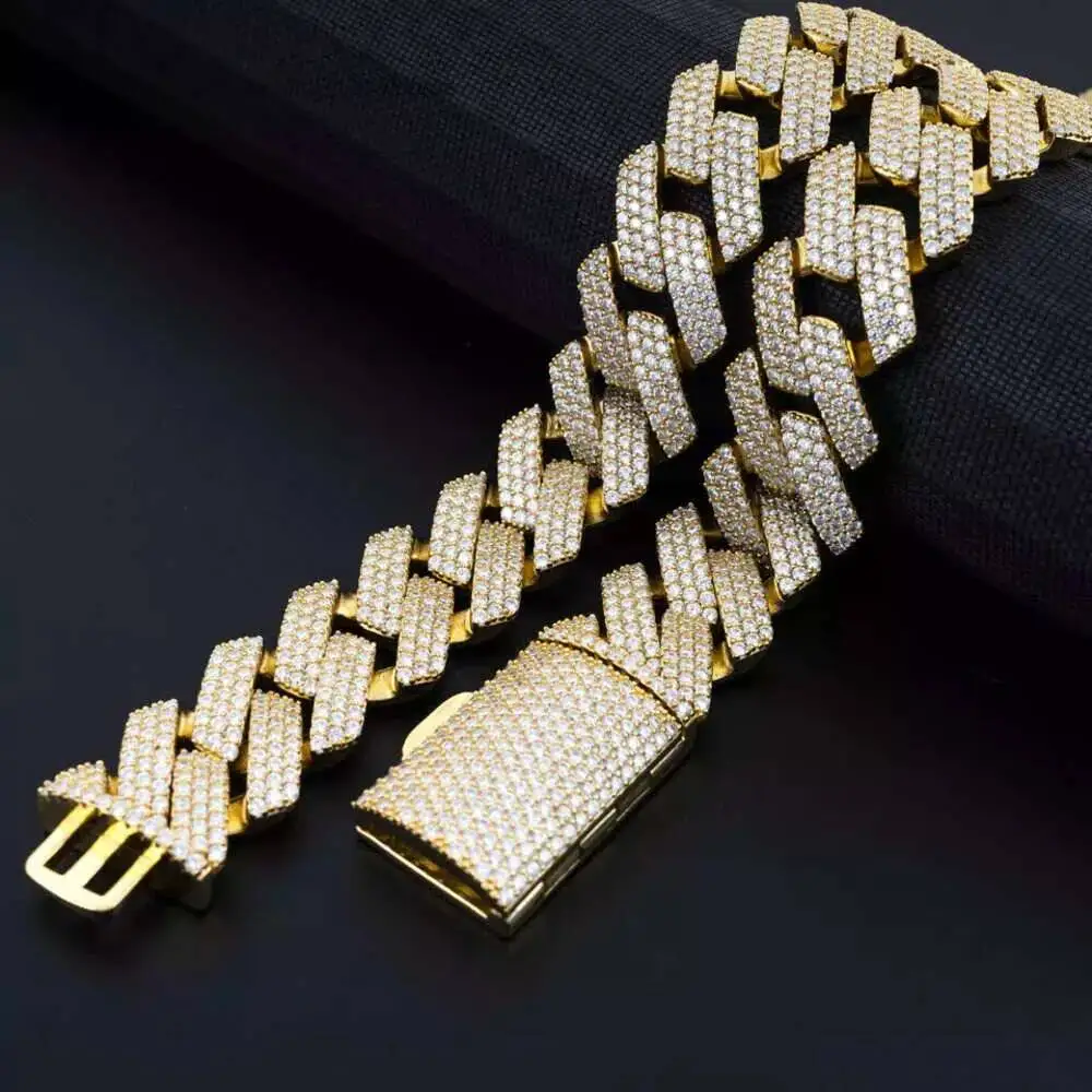 Luxury Hip Hop Gold Jewelry Gold Plated Custom Iced Out Moissanite Diamond Cuban Chain Necklace.