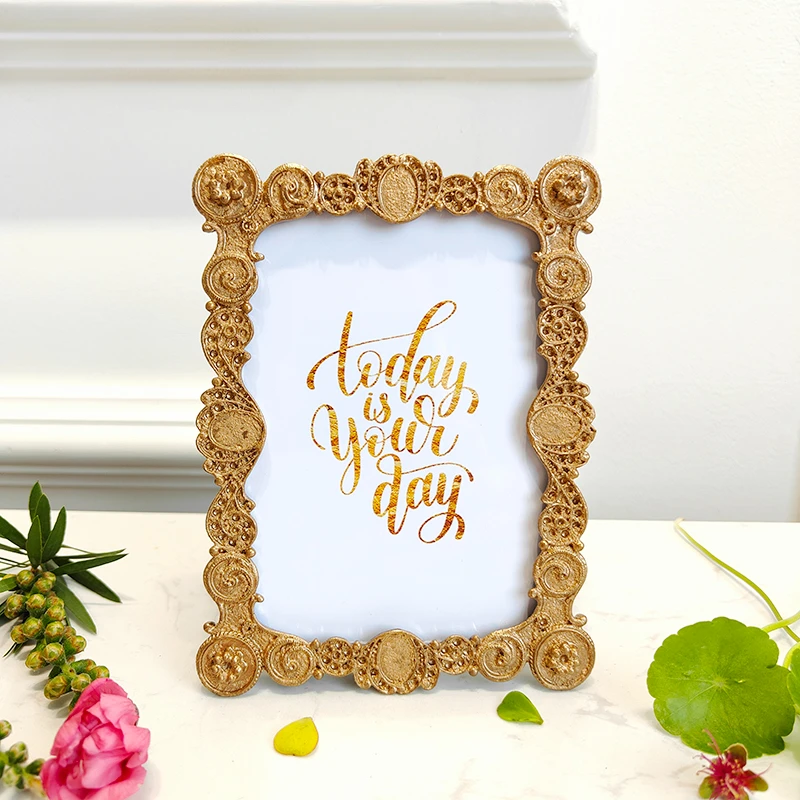 5-Inch Nordic light luxury photo frame gold hollow engraved five-inch table photo photo frame gift