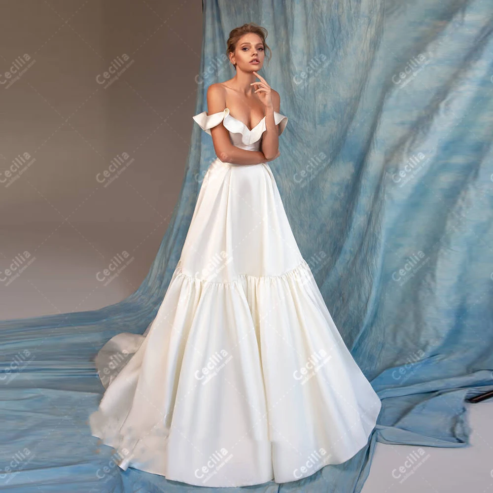 ชุดแต่งงานที่สง่างามซาตินชุดเจ้าสาวปิดไหล่ Robe สําหรับพรรคอย่างเป็นทางการ Backless คลาสสิก Vestidos De Novia ที่กําหนดเอง