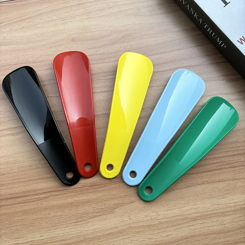 1PC Durable Convenient Labor-saving Flexible Sturdy Plastic Light Shoehorn Lazy Shoe Helper Short Handle Shoes Lifter Shoehorn